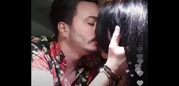  Instagram @tonycolombotv .... kissing his girlfriend in car live mms scandal